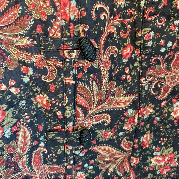 Vintage Quilted Tapestry Structured Jacket With Button Closure Size Small - Picture 11 of 15